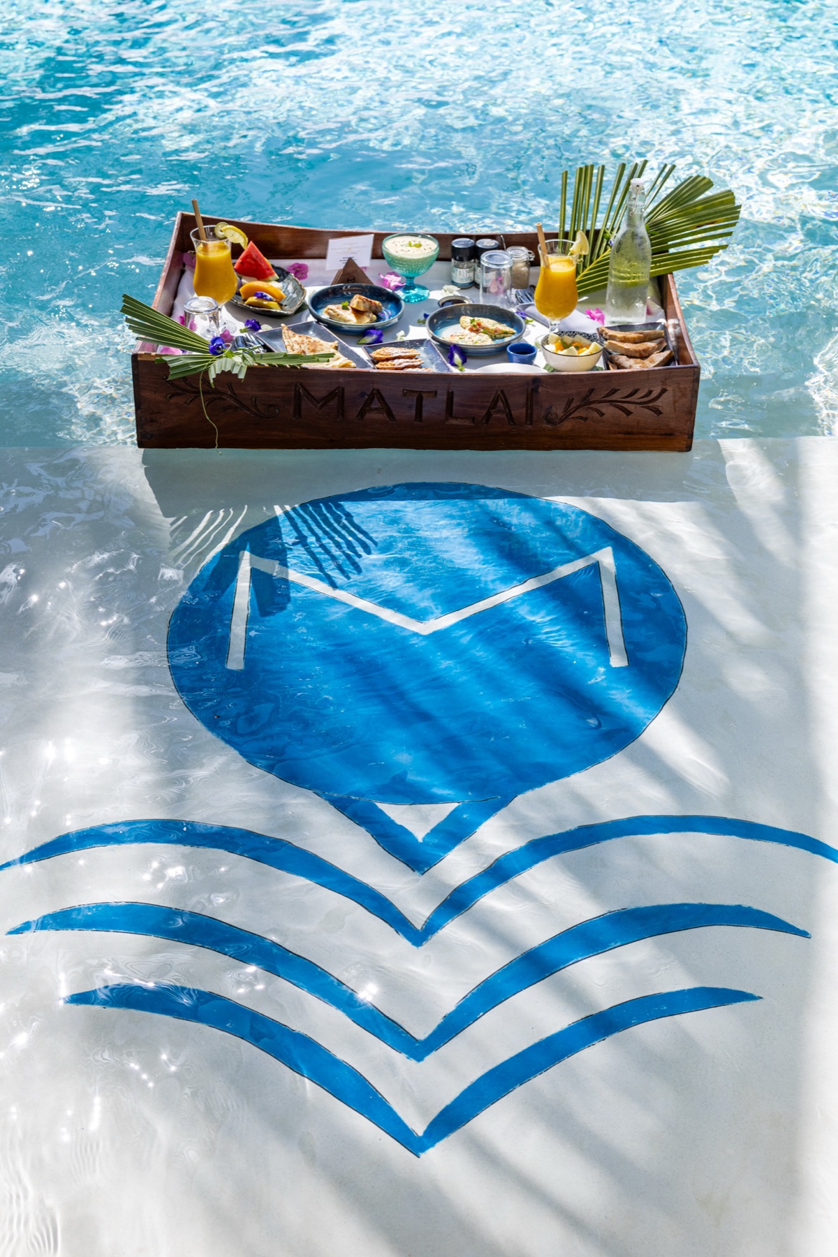 Floating breakfast tray in the Villa Kidosho pool