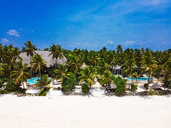 Spiaggia di fronte al Boutique Hotel Matlai