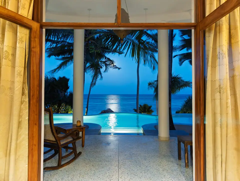 Moonrise at Villa Kidosho – Lounge & Pool View Zanzibar